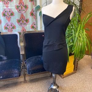 ꧁𝕊𝕆𝕃𝔻!꧂ Marciano asymmetrical Lil’ Black Dress